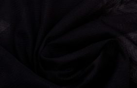 сетка трикотажная москитная 50гр/м2, 100пэ, 150см, черный/s580, (13,3пм в кг) tpx028 купить в Москве.