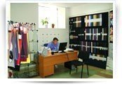 Торговый зал швейного оборудования и швейной фурнитуры в г. Саратов